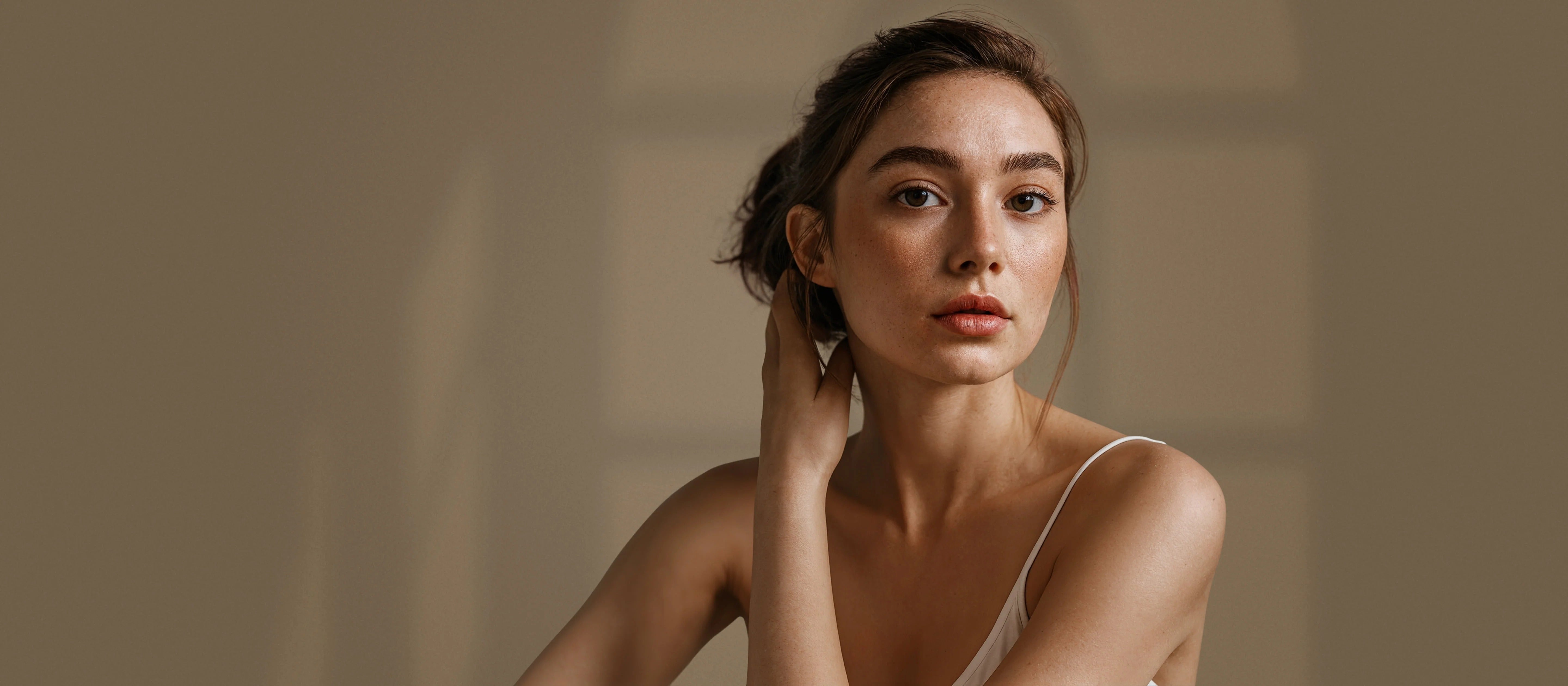 <p>Spokojna skóra</p><p> <em>Nawodnienie</em> przez cały dzień</p>